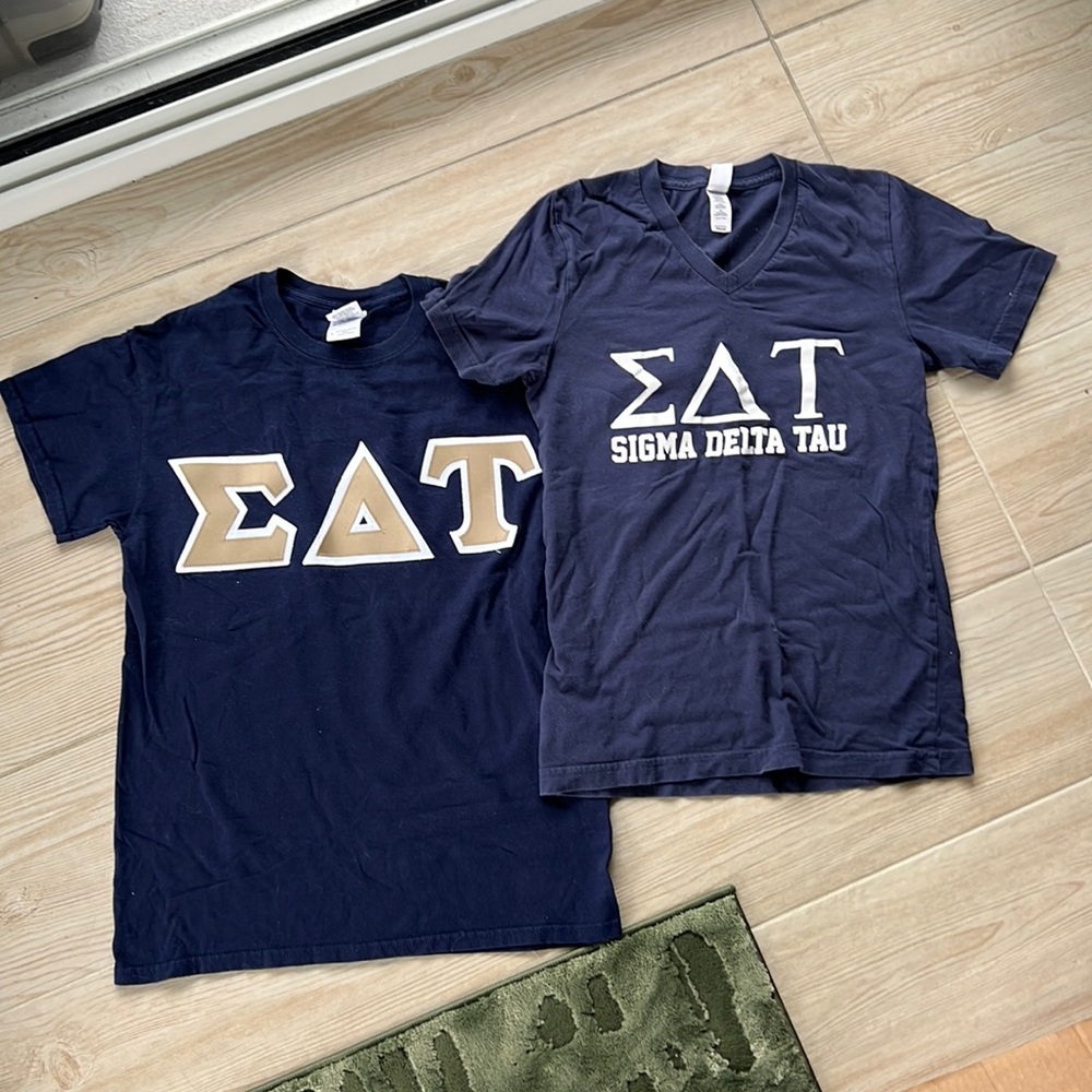 Sigma Delta Tau, lettered shirts set